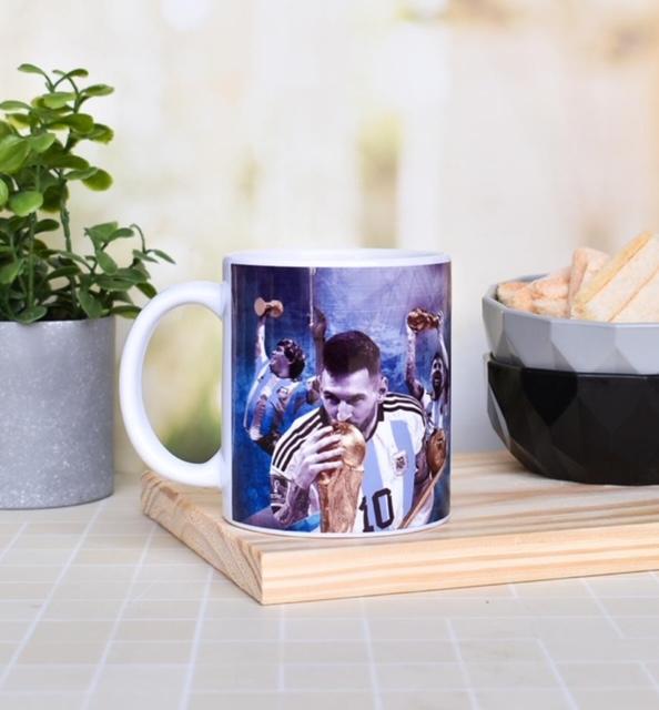 TAZA ESTAMPADA (MESSI CAMPEON)