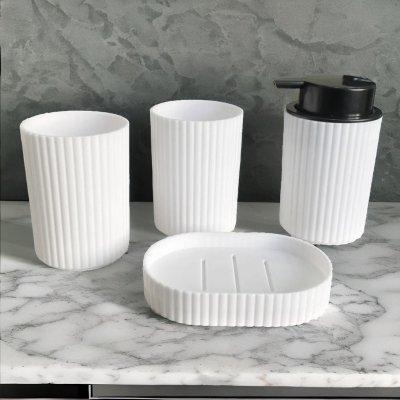 SET DE BAÑO PVC BLANCO 4 PCS