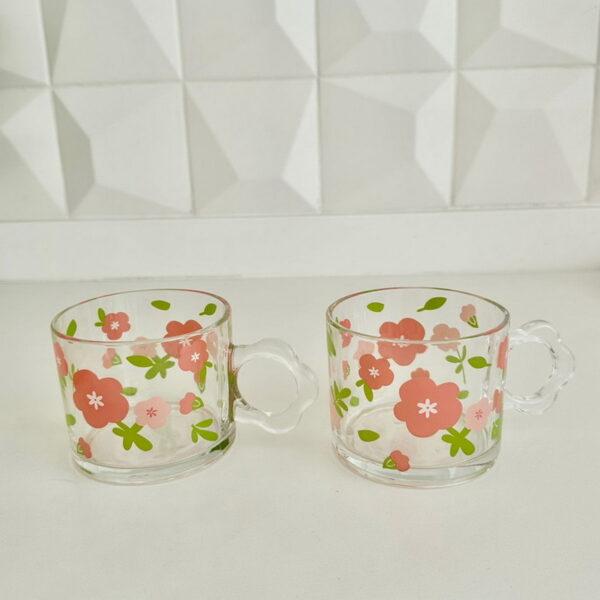 TAZA VEDRIO DECORADA. FLOR